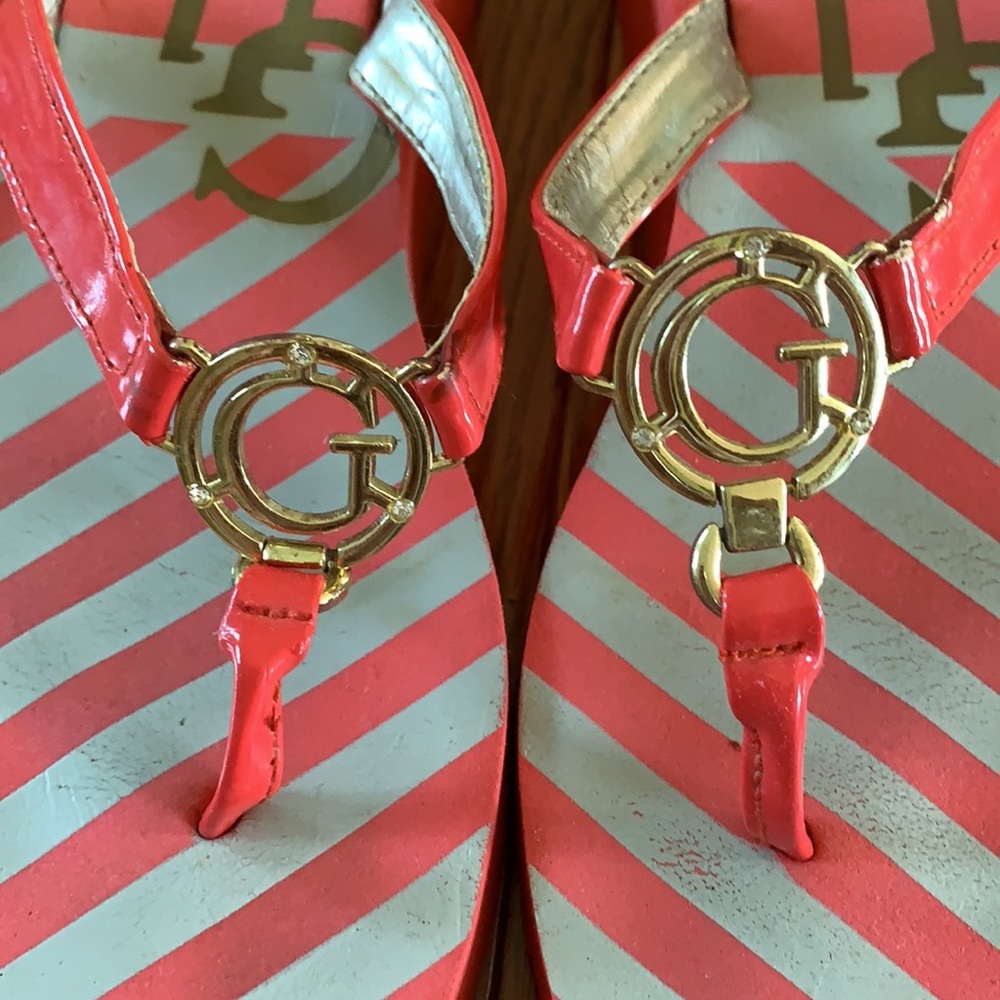 Guess Slippers - Picture 2 of 7